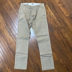 listing-status-banner